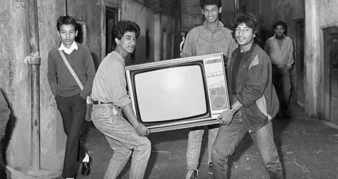 Excitement over black and white TV in the 1980s, Kathmandu